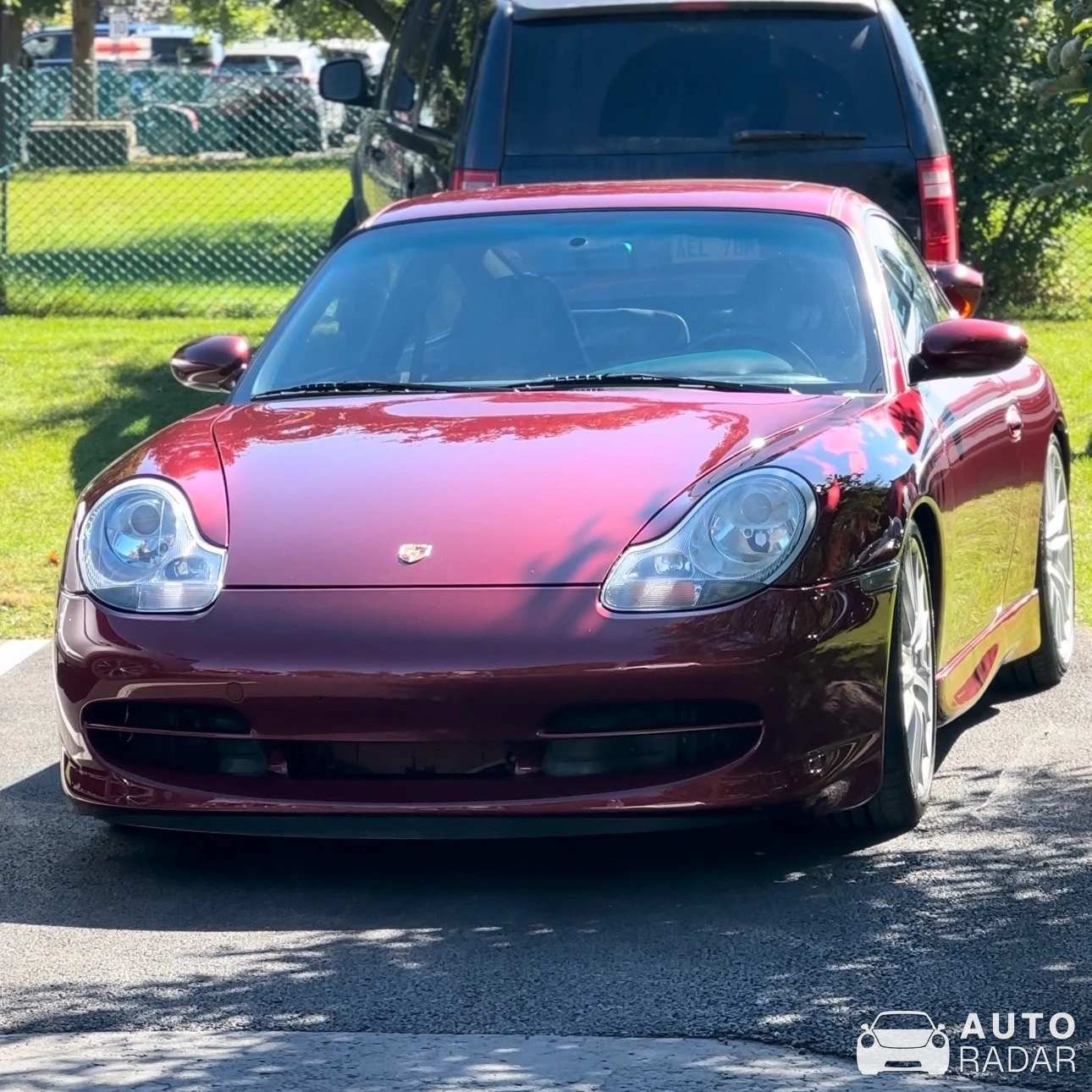 Porsche 996 Carrera spotted in Saint-Joseph-du-Lac, Canada