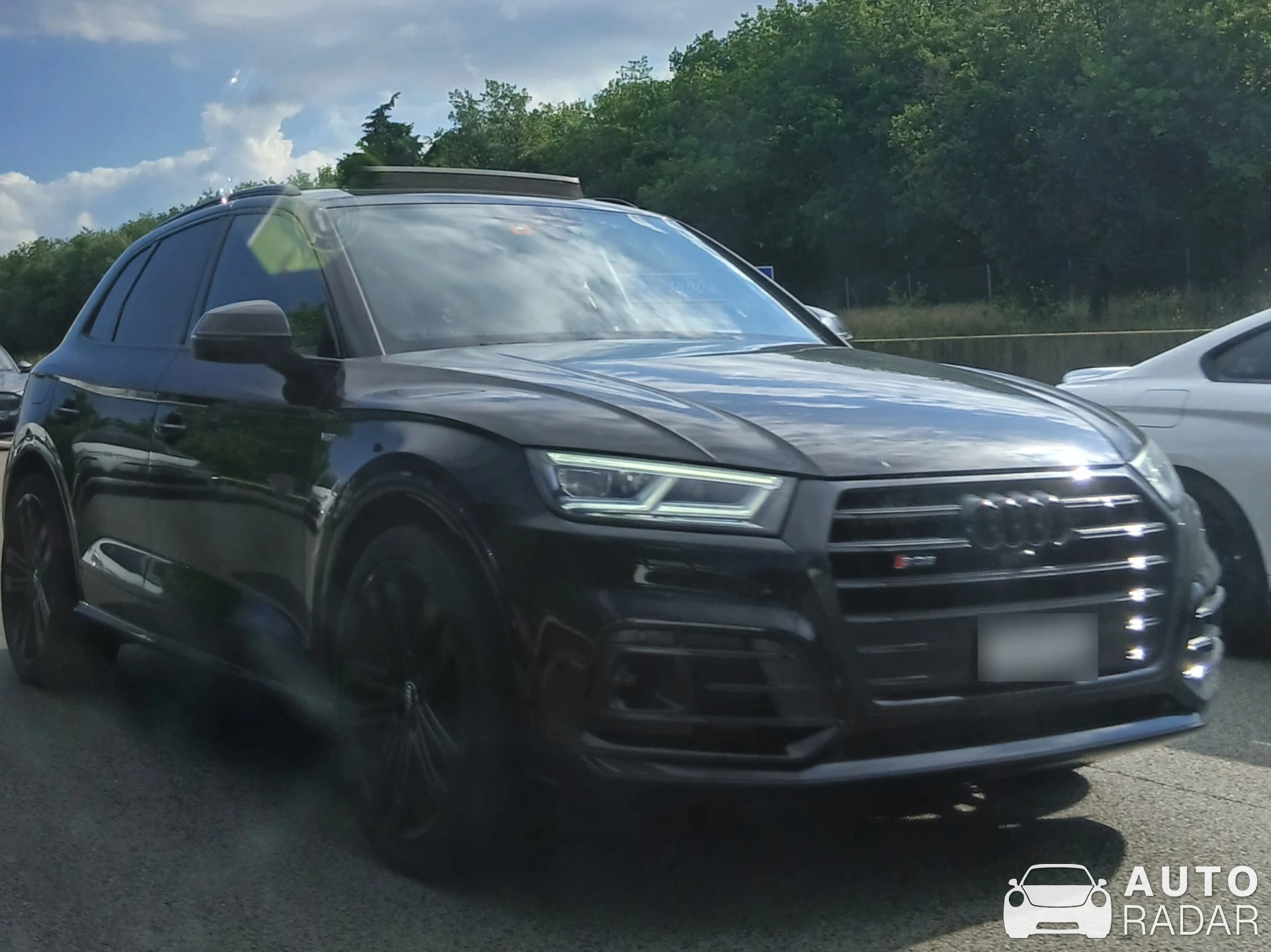 Audi SQ5 2016 spotted in Anguil, Argentina