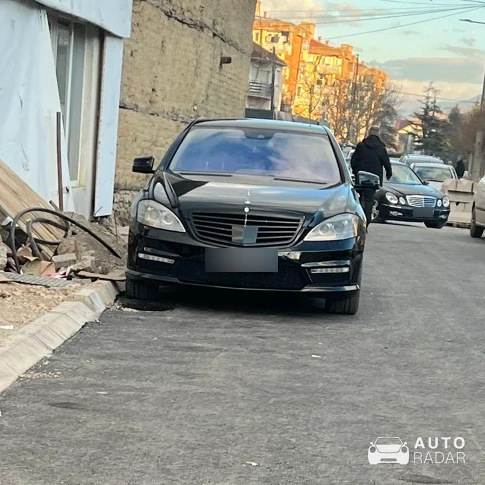 Mercedes-Benz S 63 AMG W221 spotted in Struga