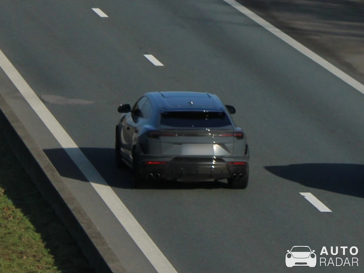 Lamborghini Urus Performante spotted in Brecht, Belgium