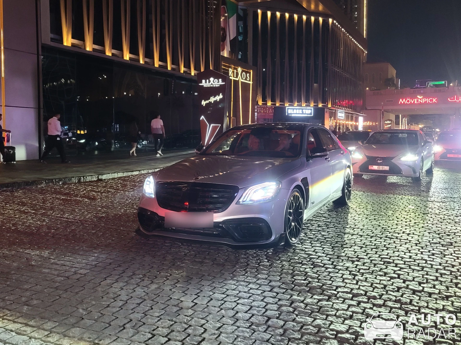 Mercedes-AMG Brabus S 900 Rocket V222 2017 spotted in Dubai