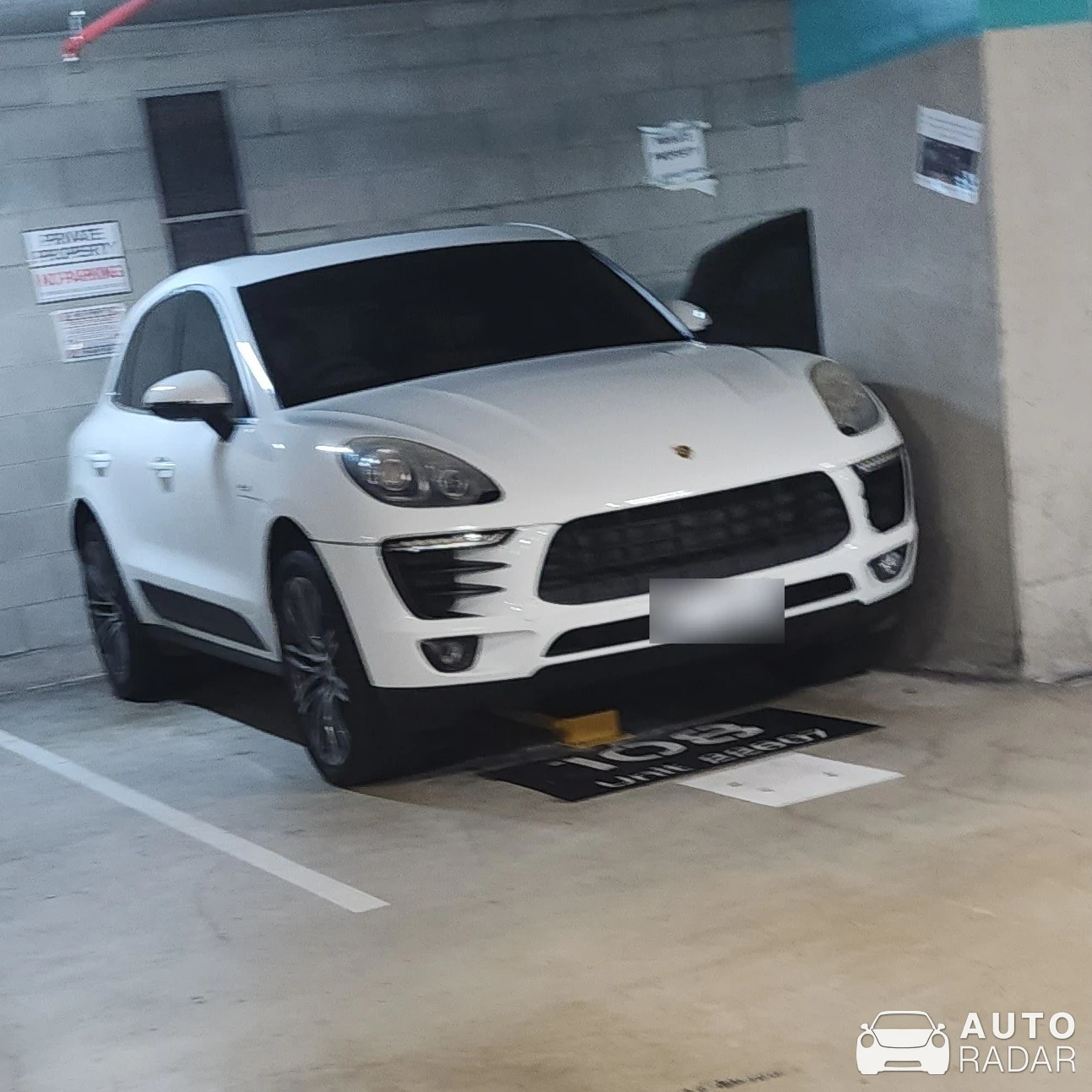 Porsche Macan spotted in Brisbane City, Australia
