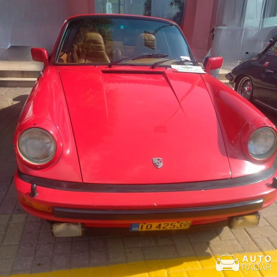 Porsche 911 Carrera 3.2 Targa spotted in Athina, Greece