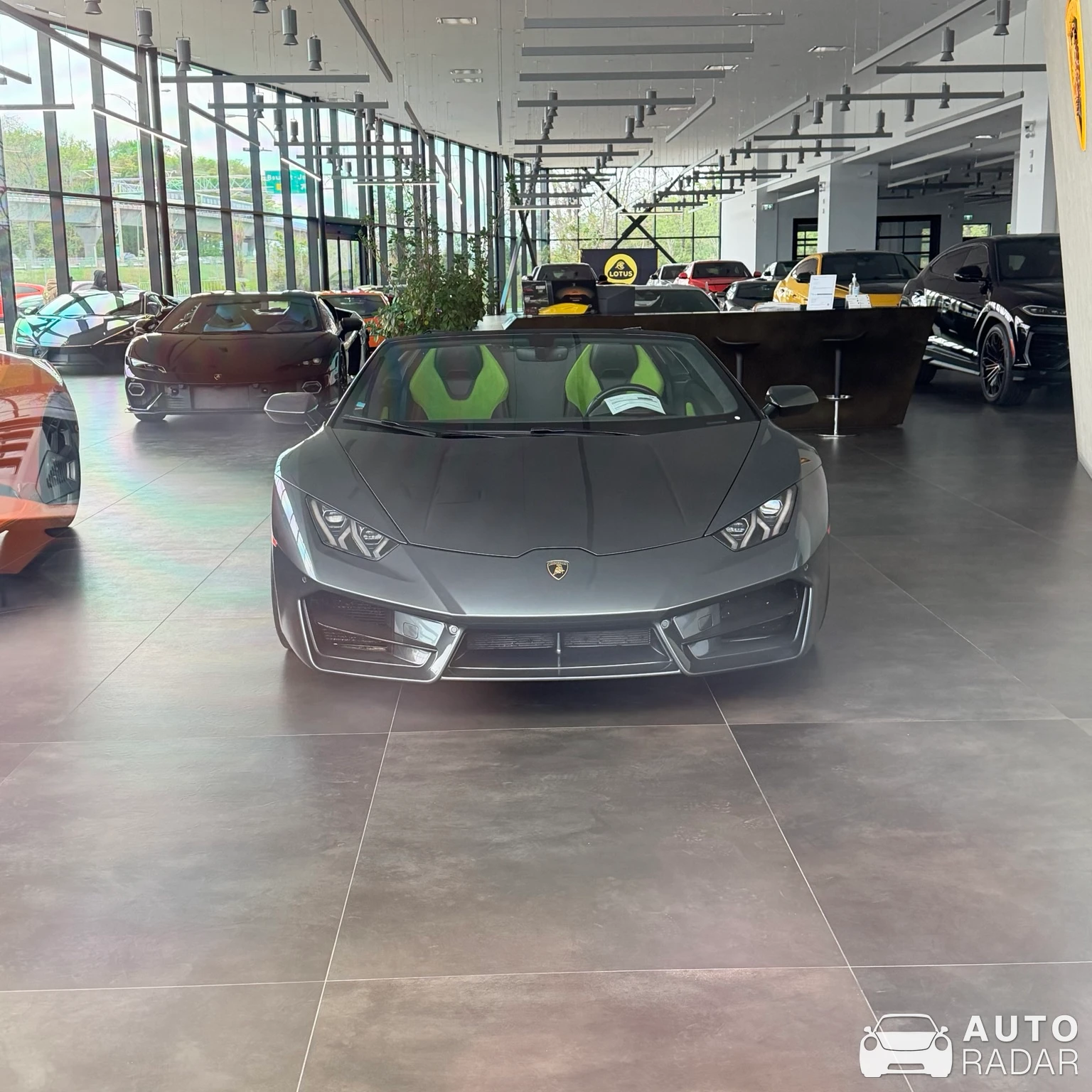 Lamborghini Huracán LP580-2 Spyder spotted in Kirkland