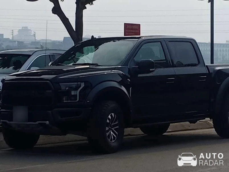 Ford F-150 Raptor spotted in Thành phố Lào Cai
