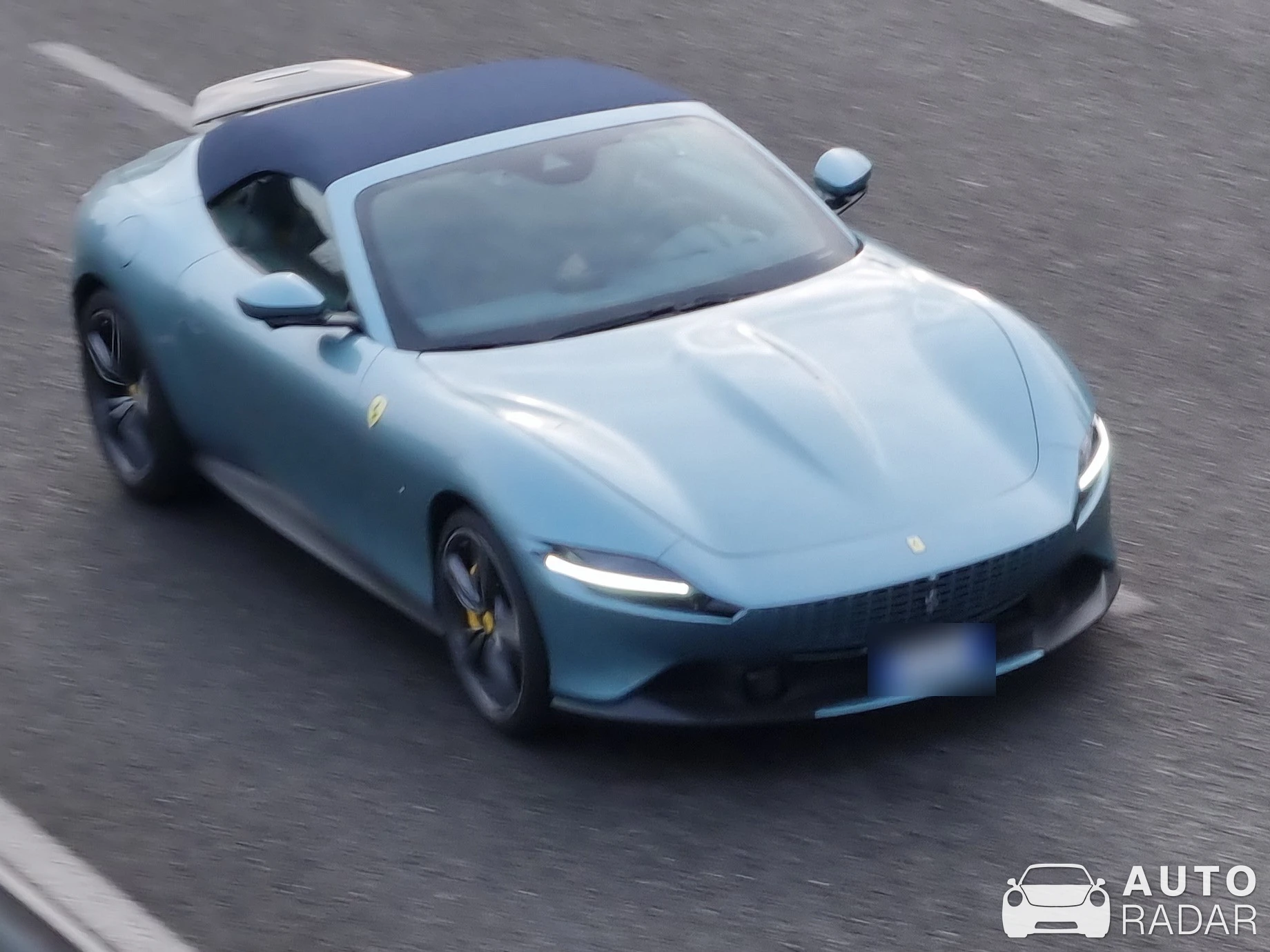 Ferrari Roma Spider spotted in Milano, Italia