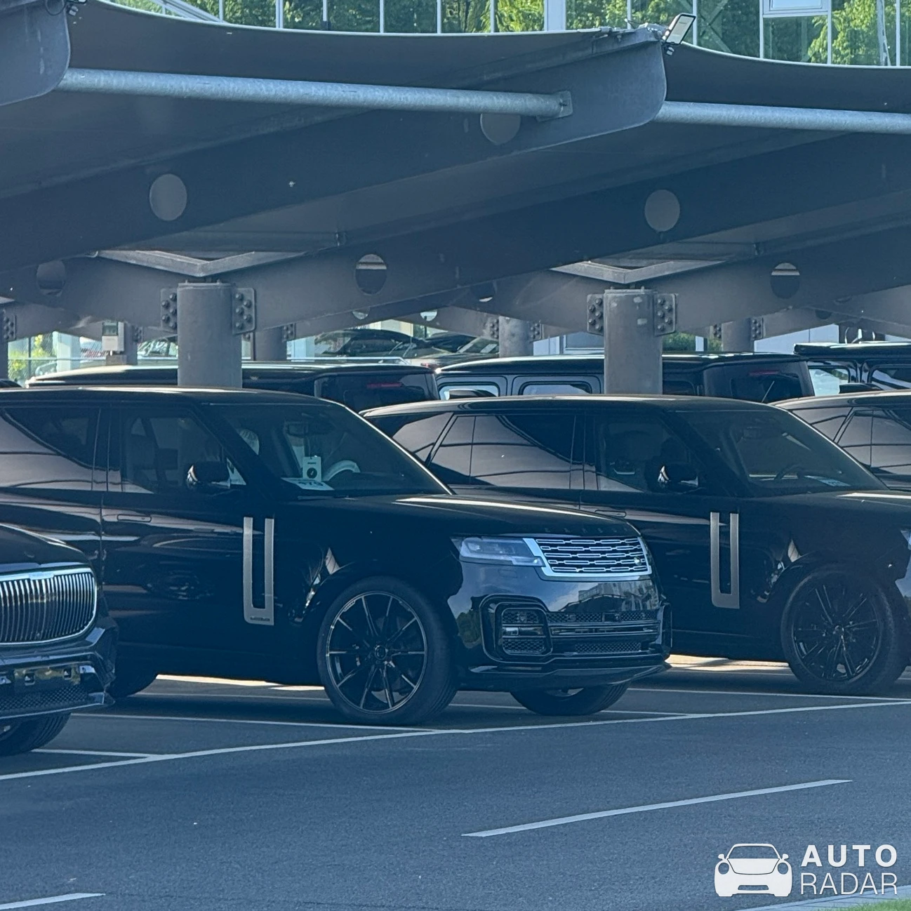 Brabus 600 PEETCH - Range Rover P530 spotted in Bottrop