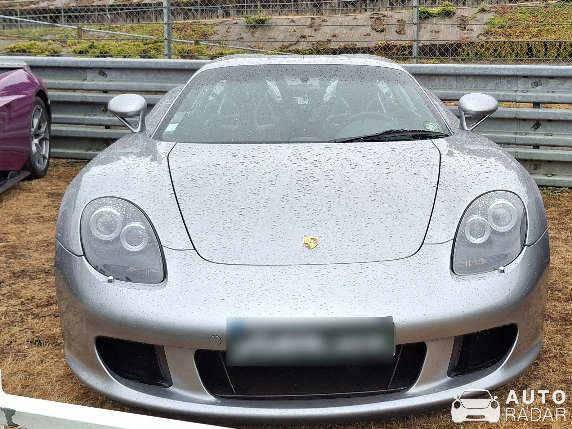 Porsche Carrera GT spotted in Le Mans, France