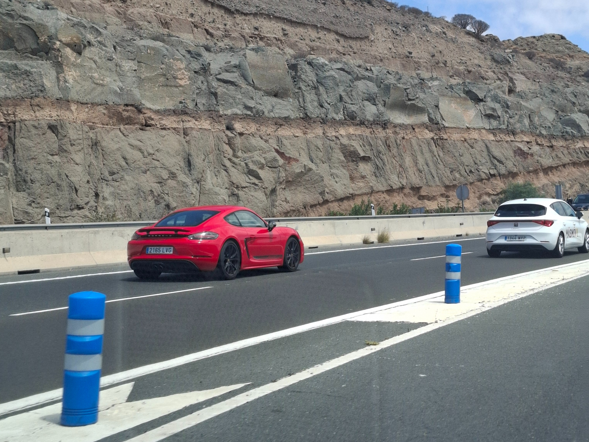 Porsche 718 Cayman T