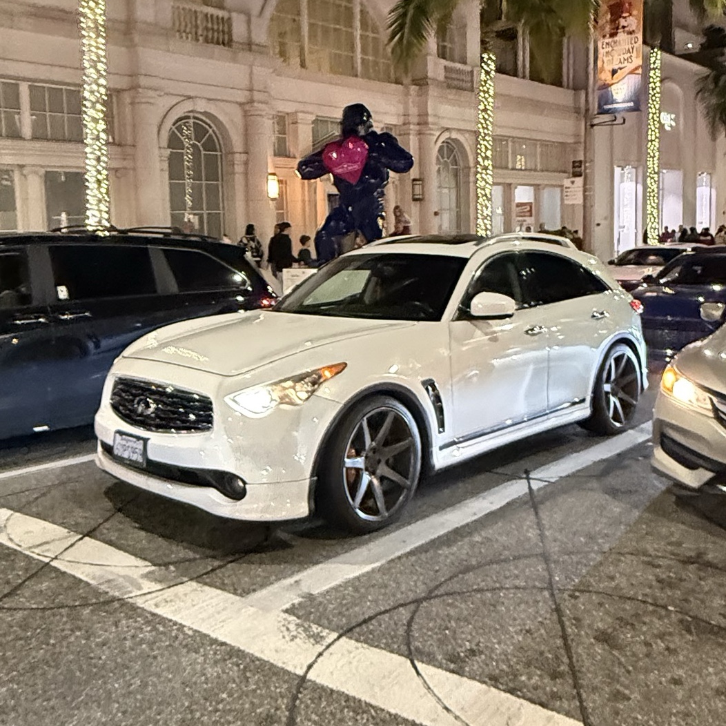 Infiniti FX50S