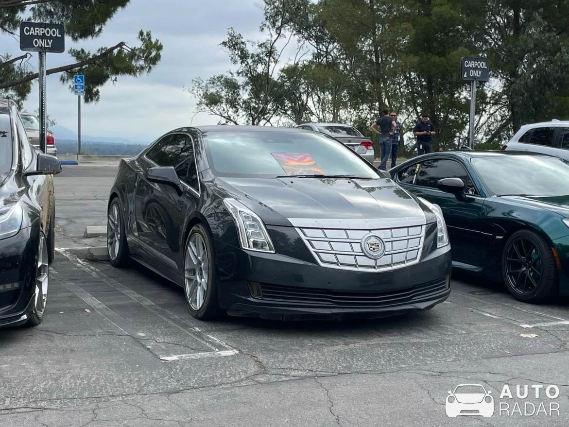 Cadillac ELR spotted in Pasadena