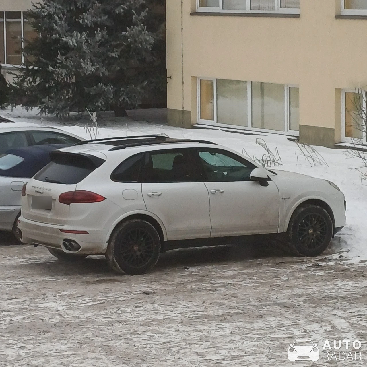 Porsche Cayenne S spotted in Liepāja, Latvia