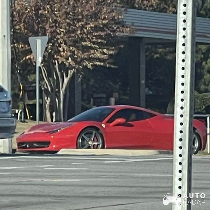 Ferrari 458 Spider spotted in Suwanee, United States
