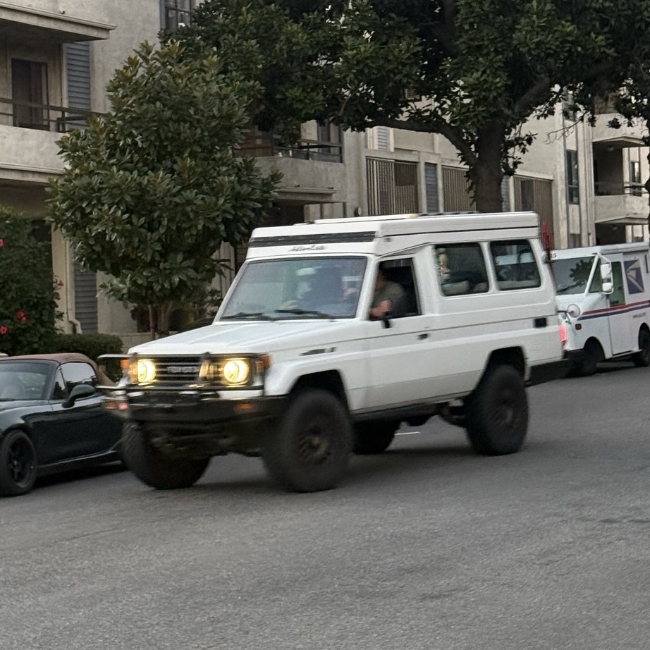 Toyota Land Cruiser J80