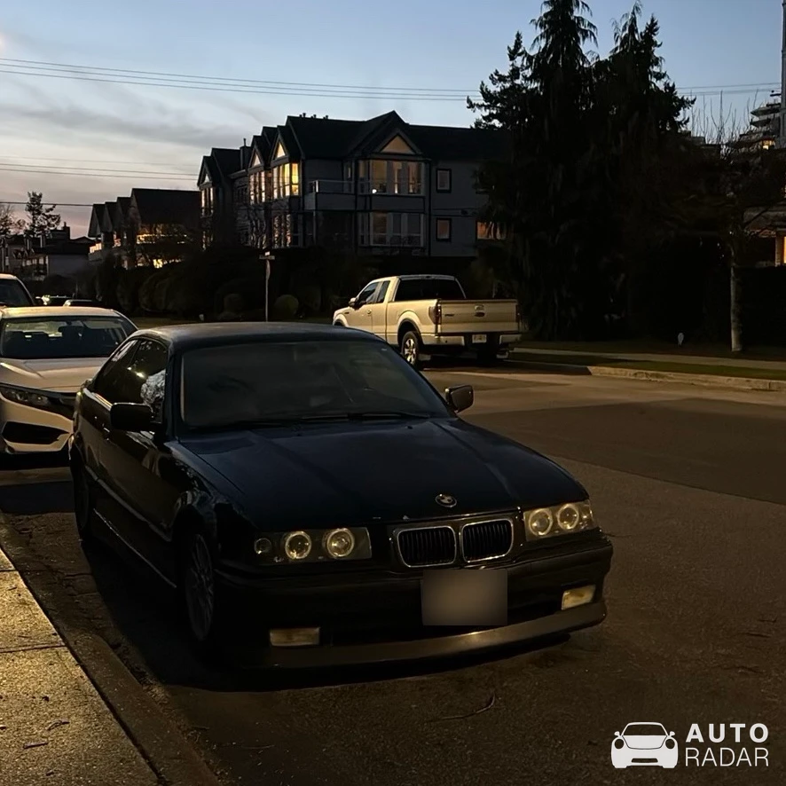 BMW 3 Series E36 spotted in White Rock, Canada