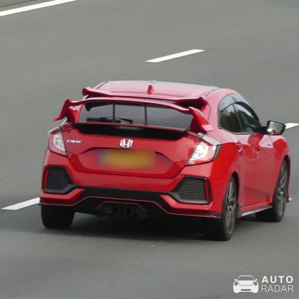Honda Civic Type-R 2017 spotted in Bunnik, Netherlands
