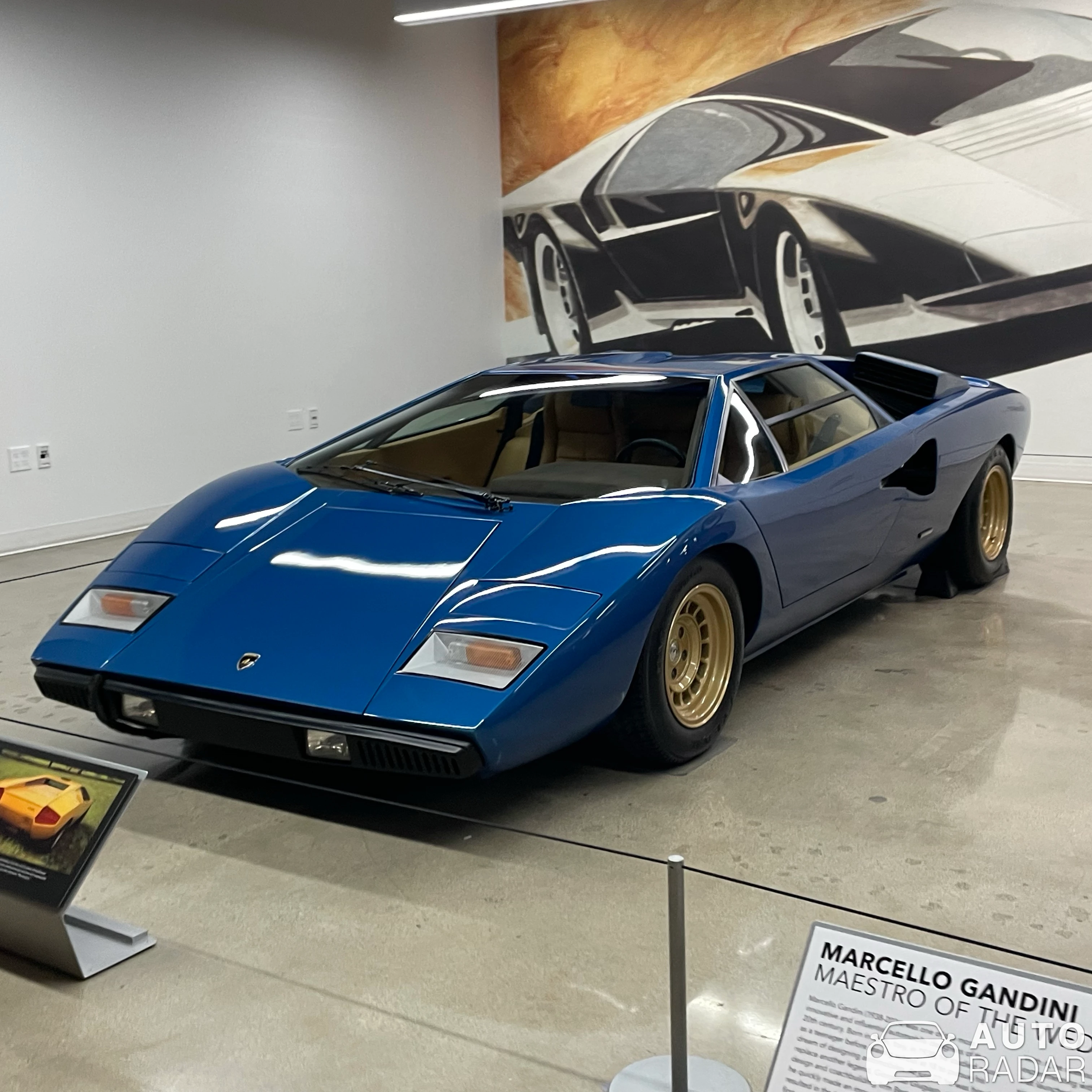 Lamborghini Countach LP400 Periscopio spotted in Los Angeles