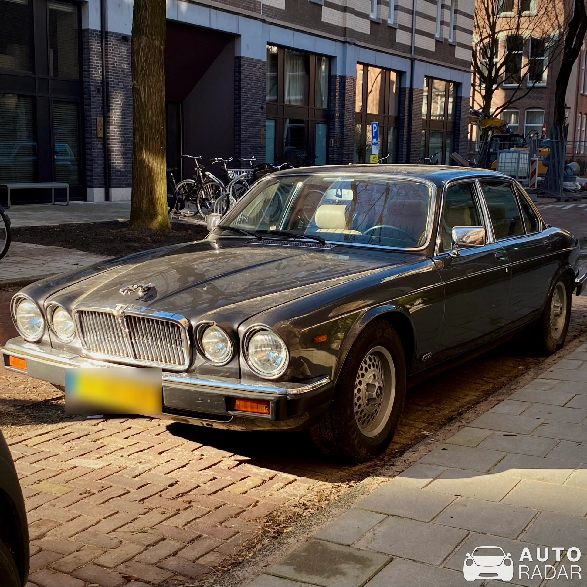 Jaguar XJ Sovereign spotted in Amsterdam