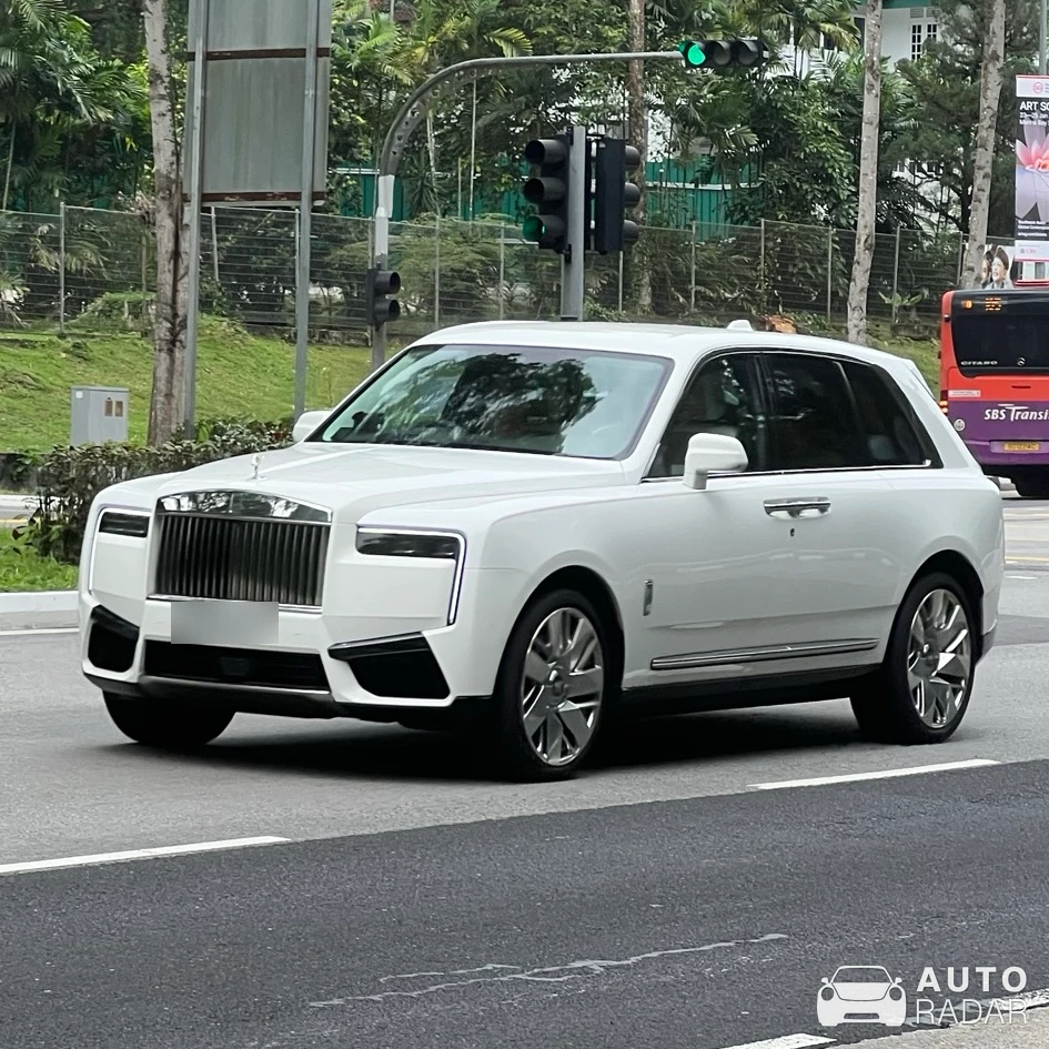 Rolls-Royce Cullinan Series II spotted in Singapore, Singapore