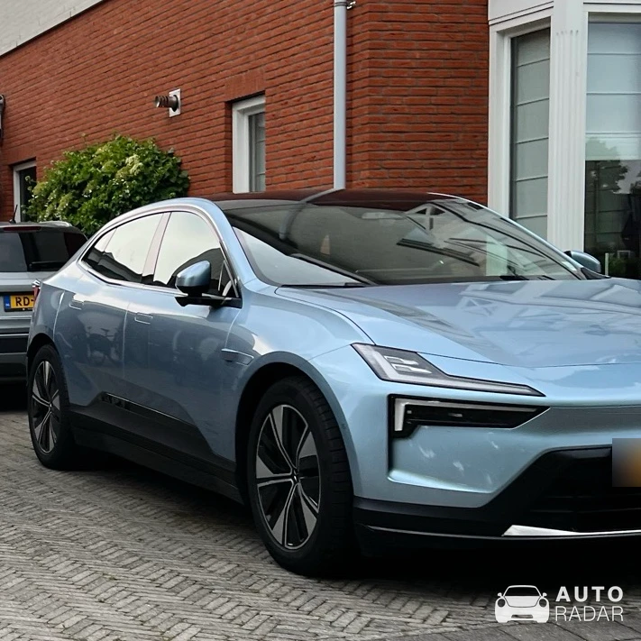 Polestar 4 spotted in Helmond