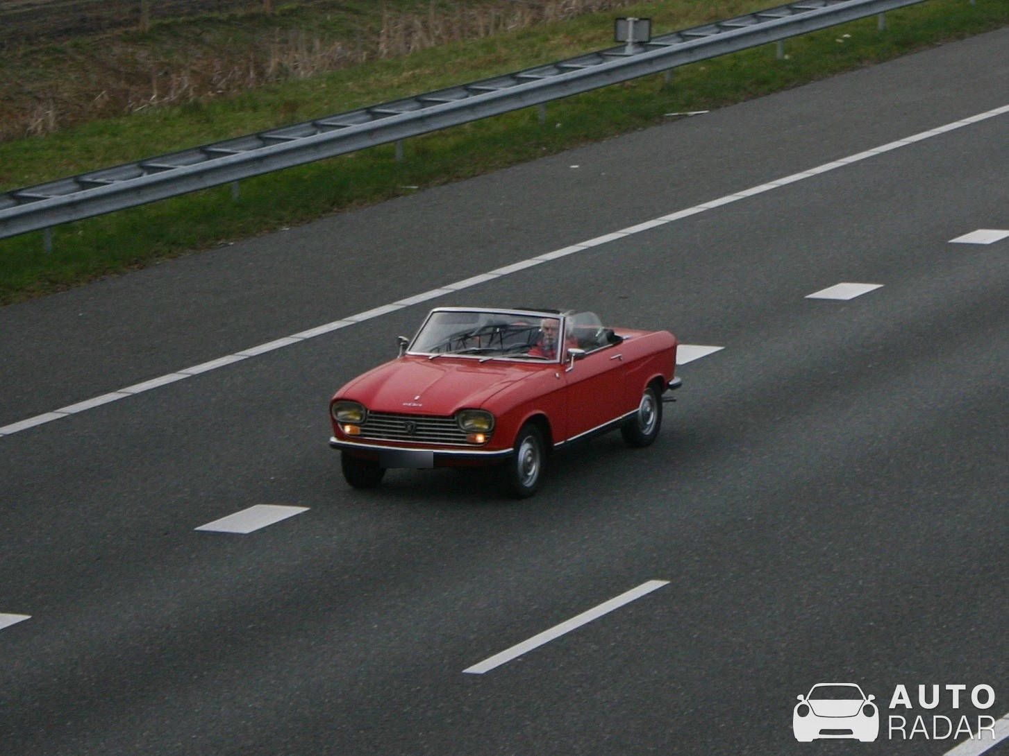 Peugeot 204 spotted in Hengelo