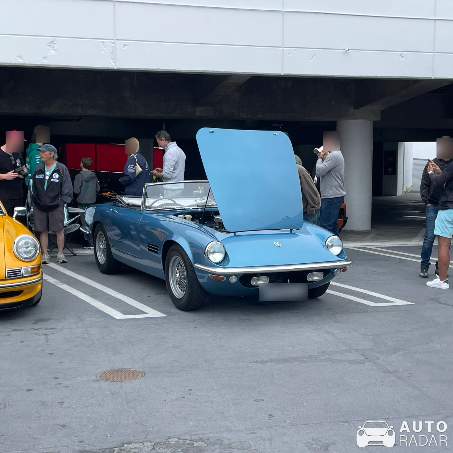 AC MA-200 spotted in Los Angeles