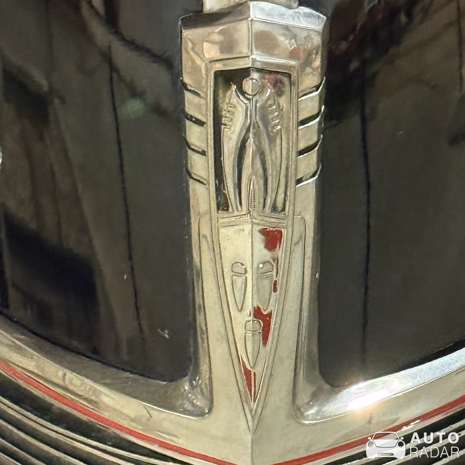 Oldsmobile Series 60 spotted in Moose Jaw