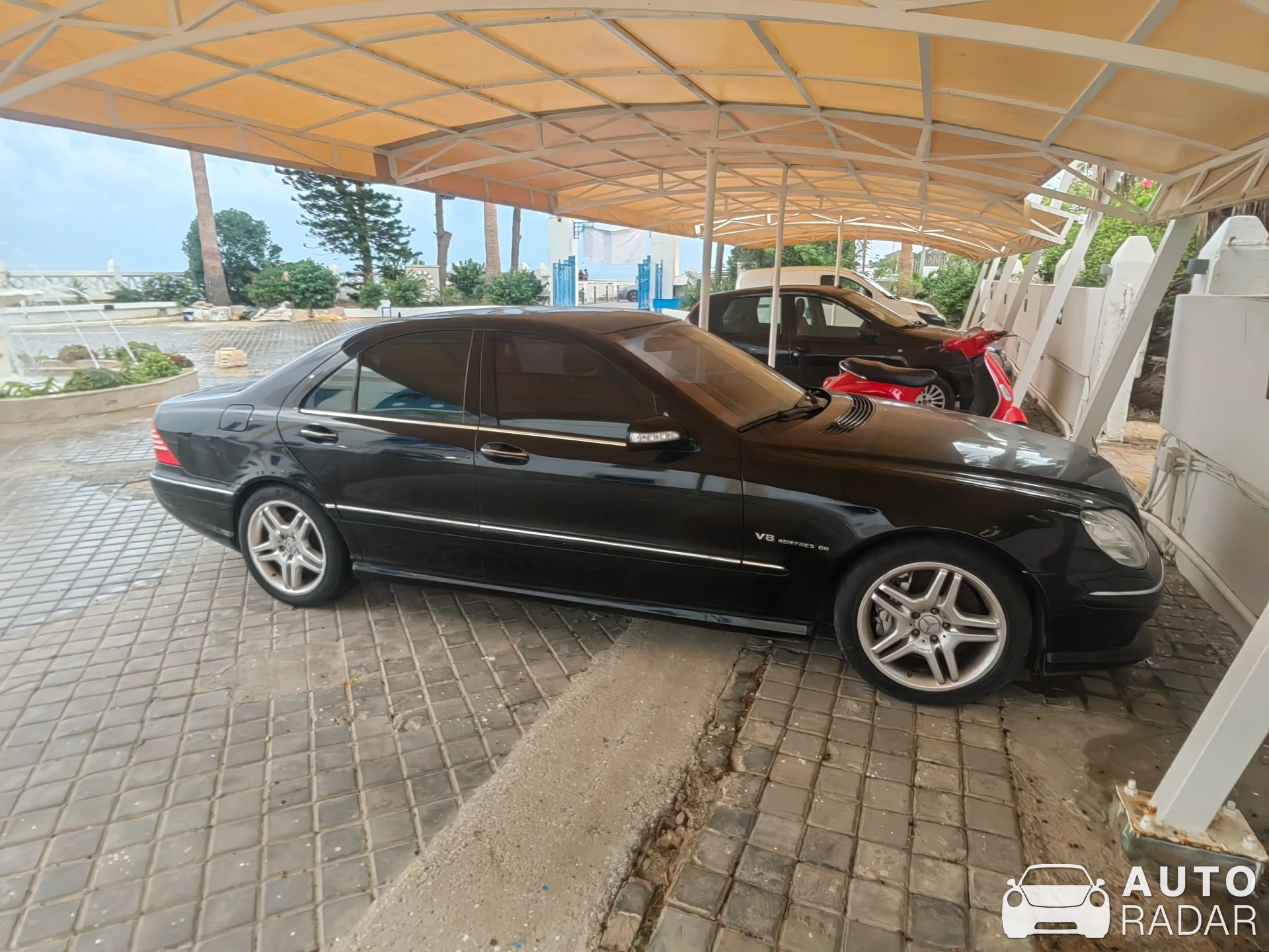Mercedes-Benz S 55 AMG W220 Kompressor spotted in Al Marsa