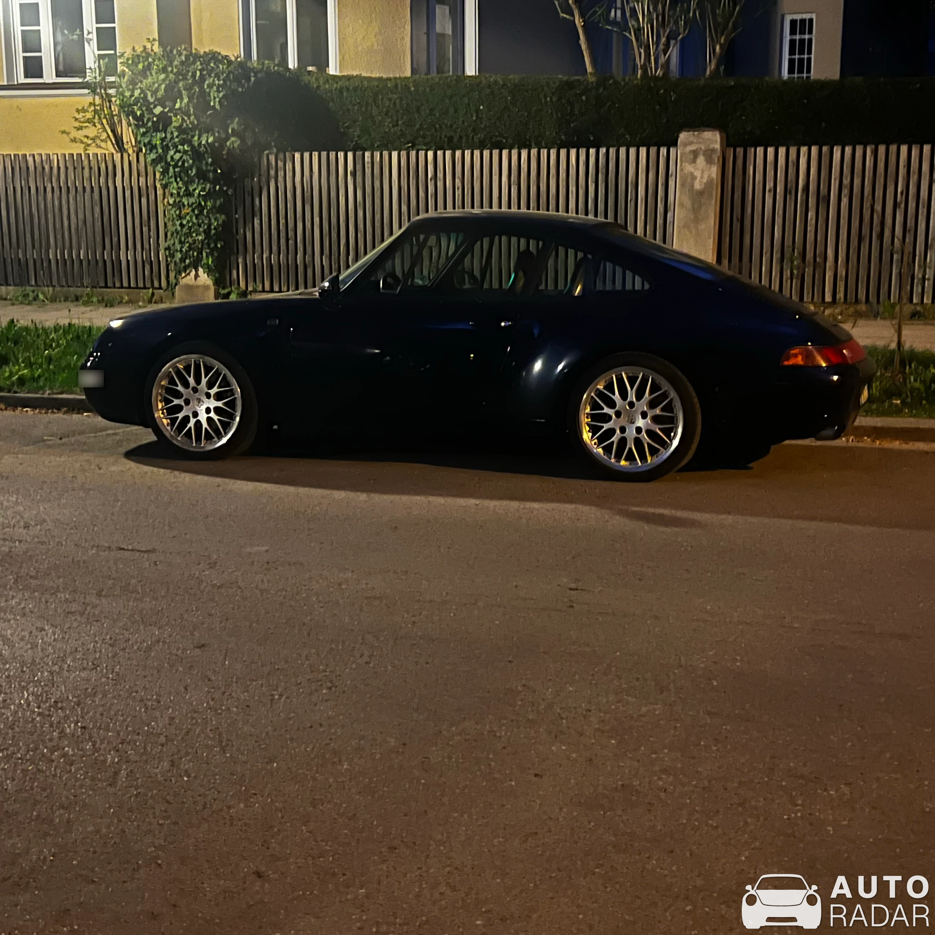 Porsche 993 Carrera S spotted in München