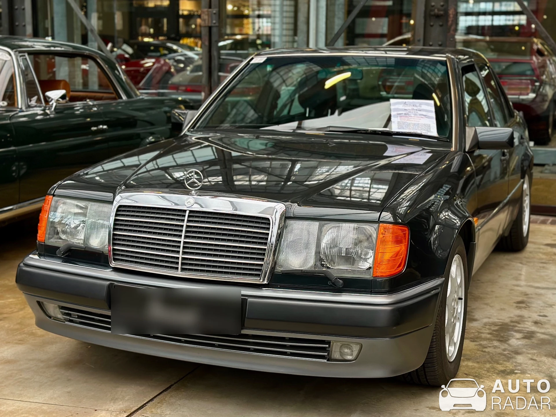 Mercedes-Benz 500E spotted in Düsseldorf
