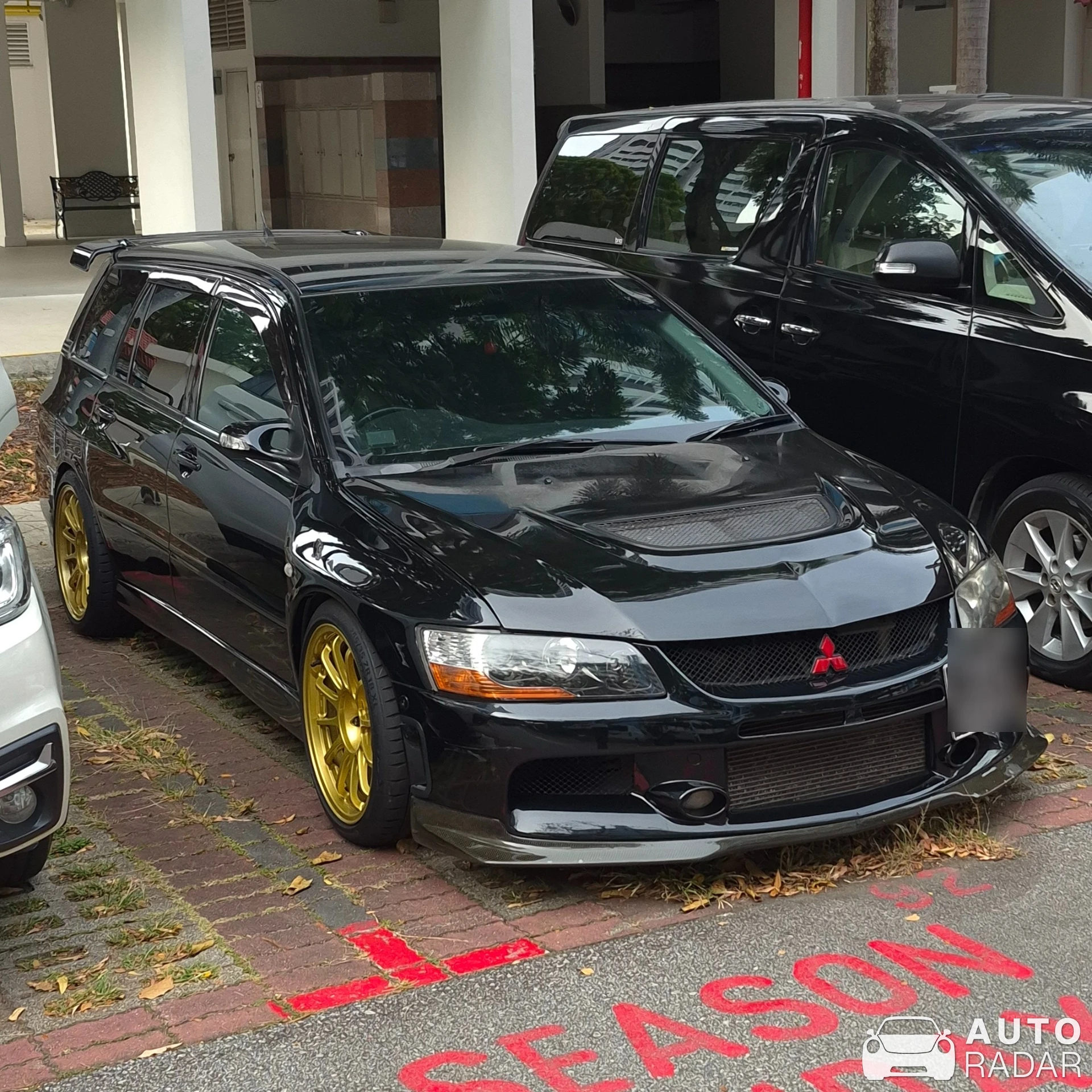 Mitsubishi Lancer Evolution IX Wagon GT spotted in Singapore, Singapore