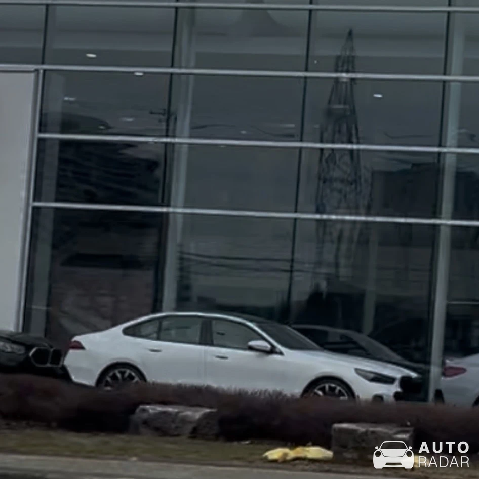 BMW 5 Series G60 spotted in Ottawa