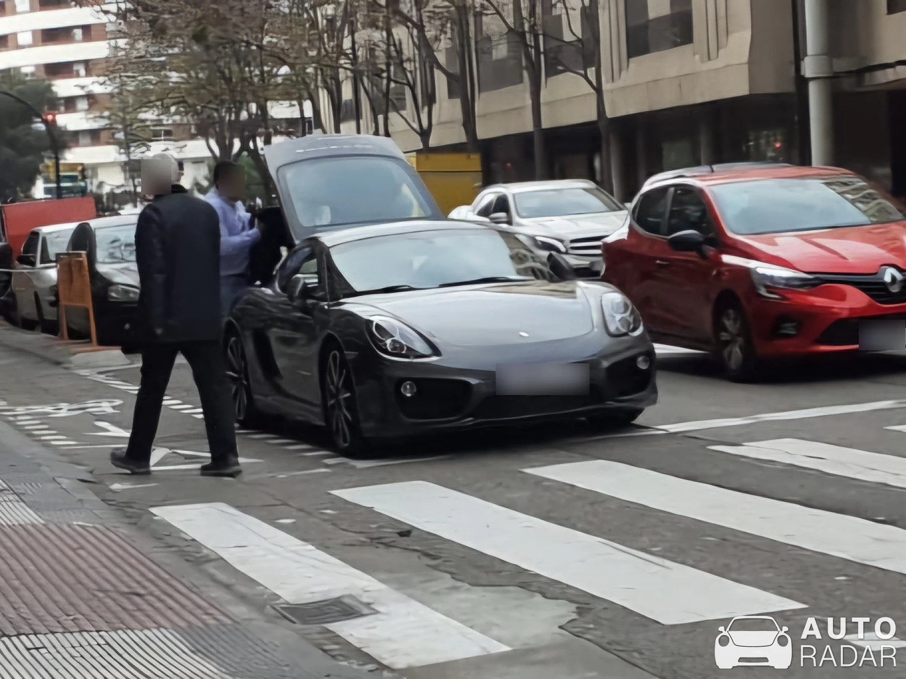 Porsche 981 Cayman S spotted in Zaragoza, Spain