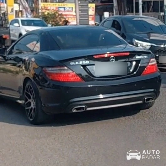 Mercedes-Benz SLK 55 AMG R172 spotted in Cirebon, Indonesia