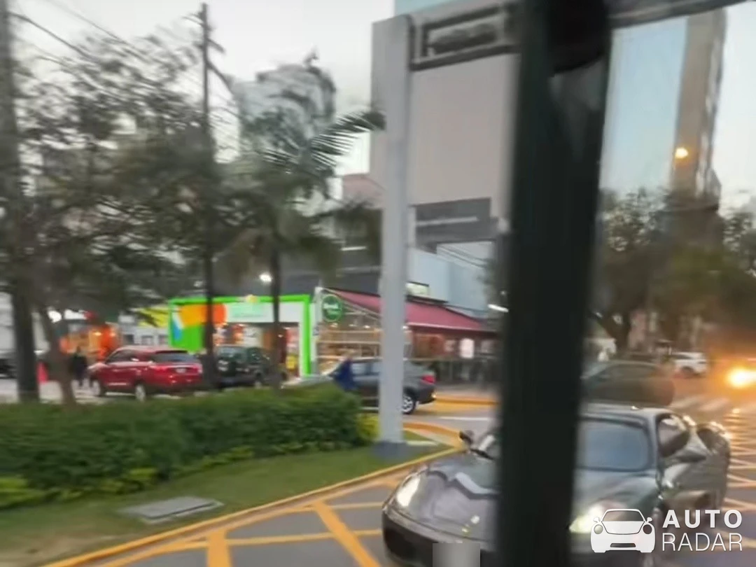 Ferrari 430 GTO spotted in Lima