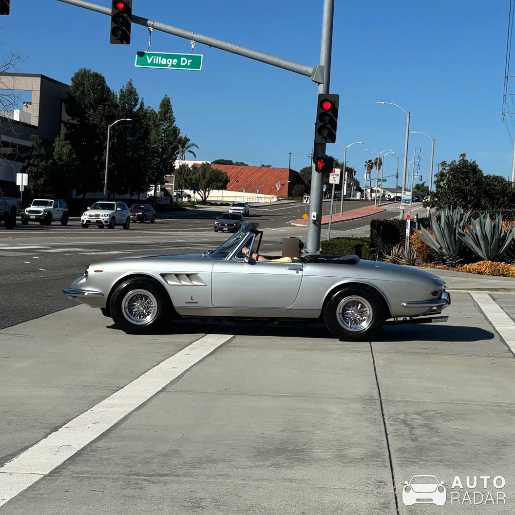 Ferrari 330 GTS spotted in El Segundo