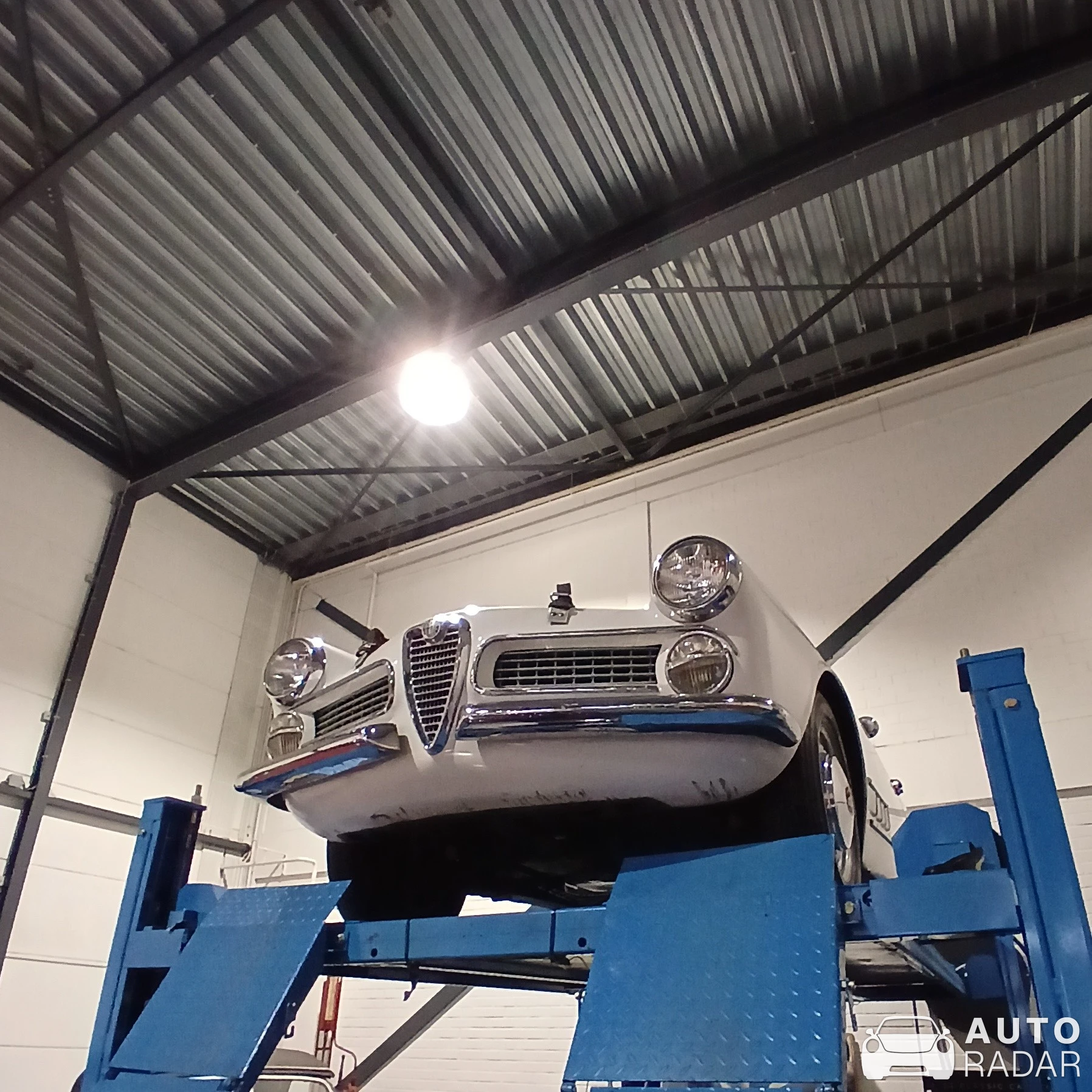 Alfa Romeo 2600 Spider spotted in Hengelo