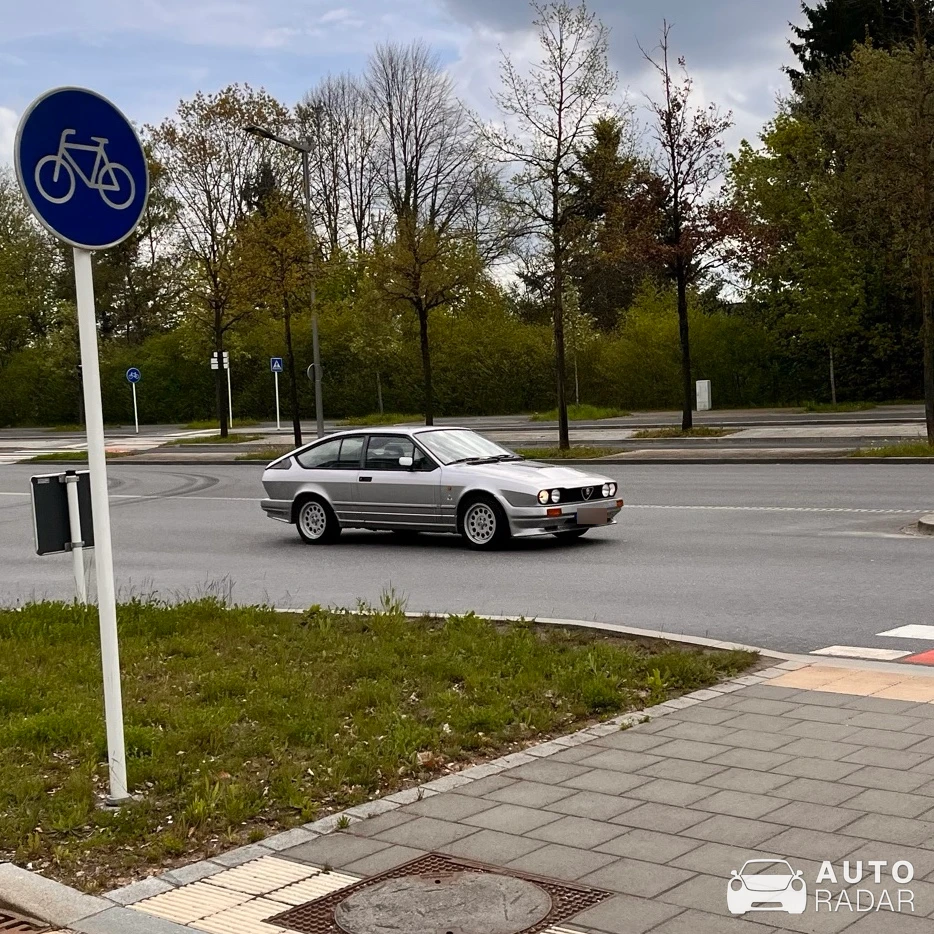 Alfa Romeo GTV6 2.5 spotted in Luxembourg