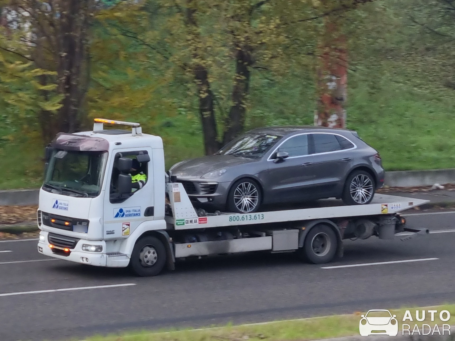 Porsche Macan S spotted in Milano, Italia