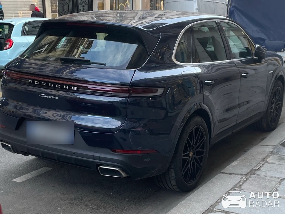 Porsche Cayenne spotted in Paris, France