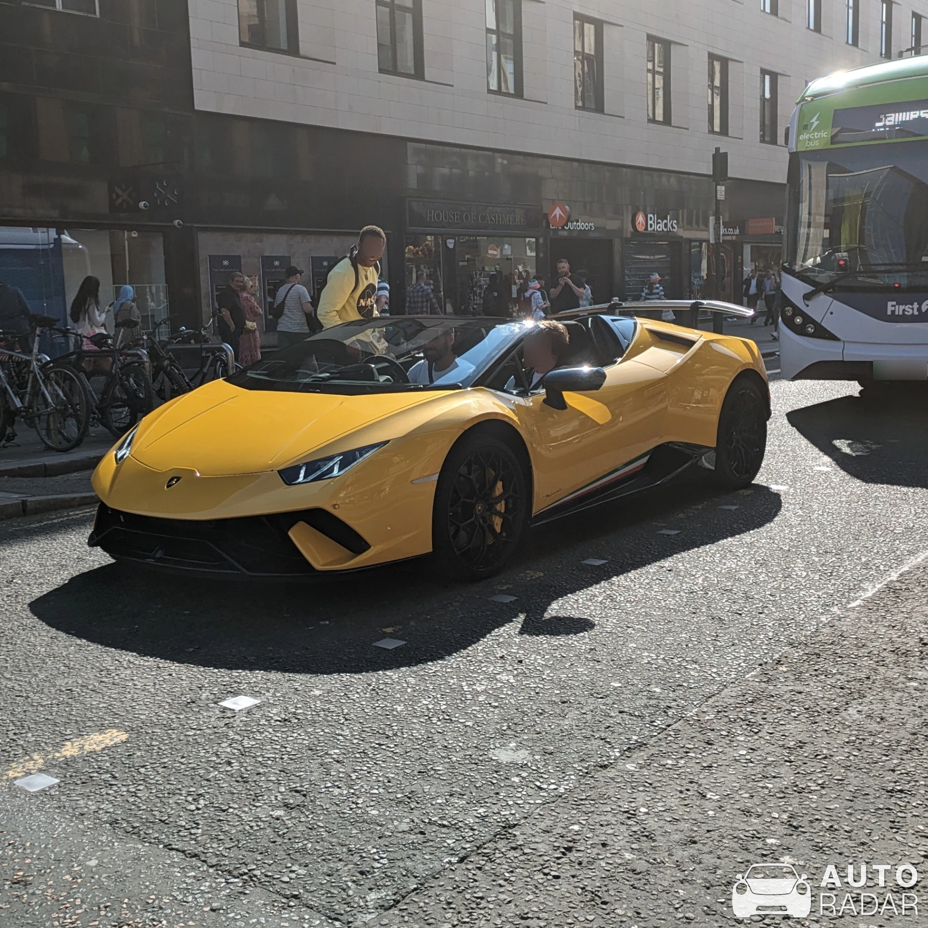 Lamborghini Huracán LP640-4 Performante Spyder spotted in Glasgow, United Kingdom