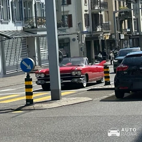 Cadillac Series 62 Convertible spotted in Rapperswil-Jona
