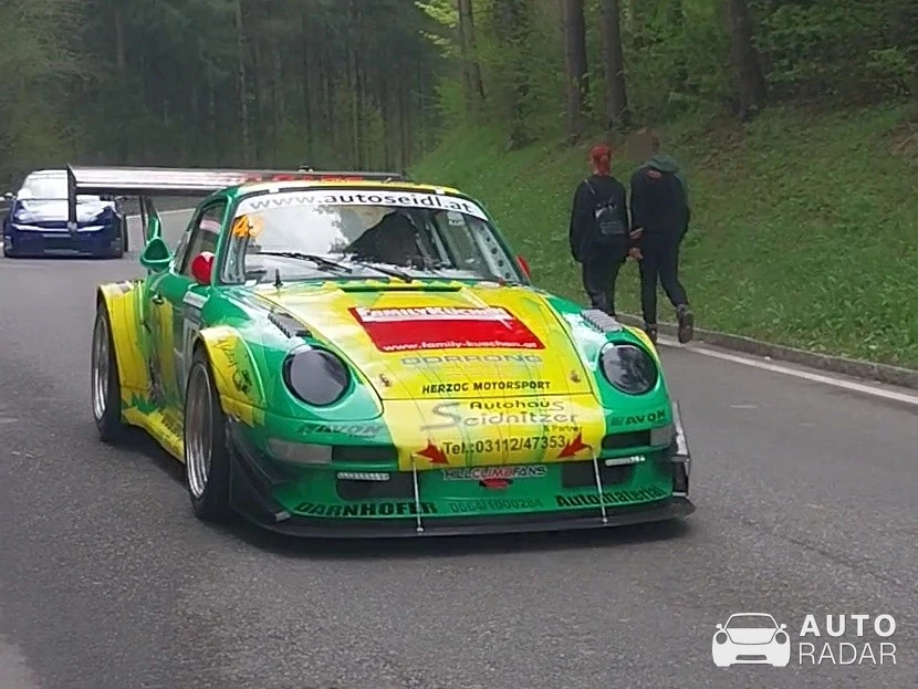 Porsche 993 GT2 spotted in Semriach, Austria