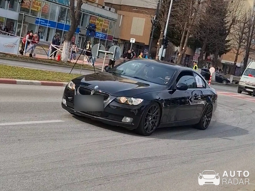 BMW 335i Coupé E92 spotted in Hațeg