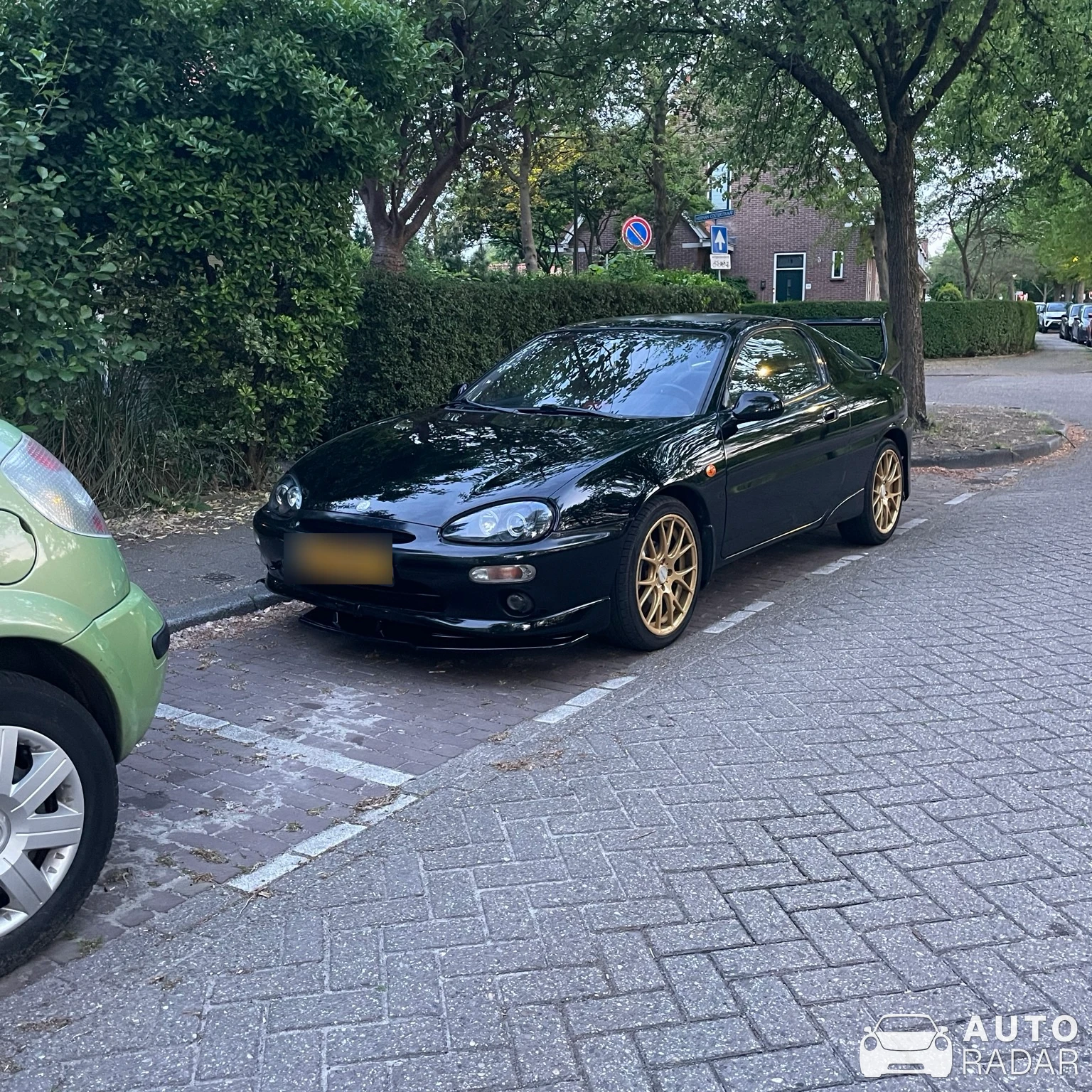 Mazda MX-3 spotted in Wassenaar