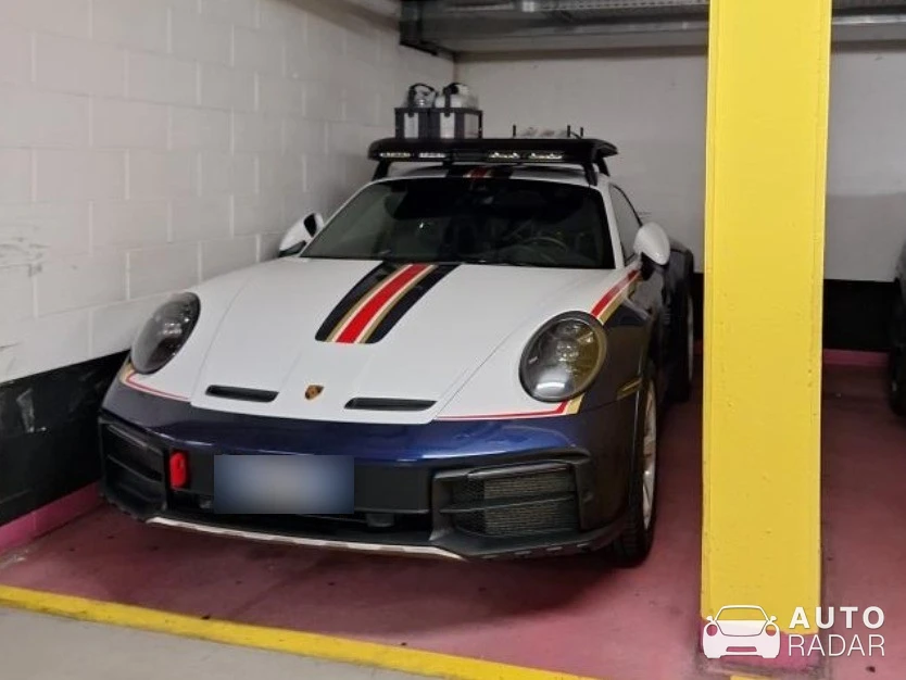 Porsche 992 Dakar spotted in Milan, Italy