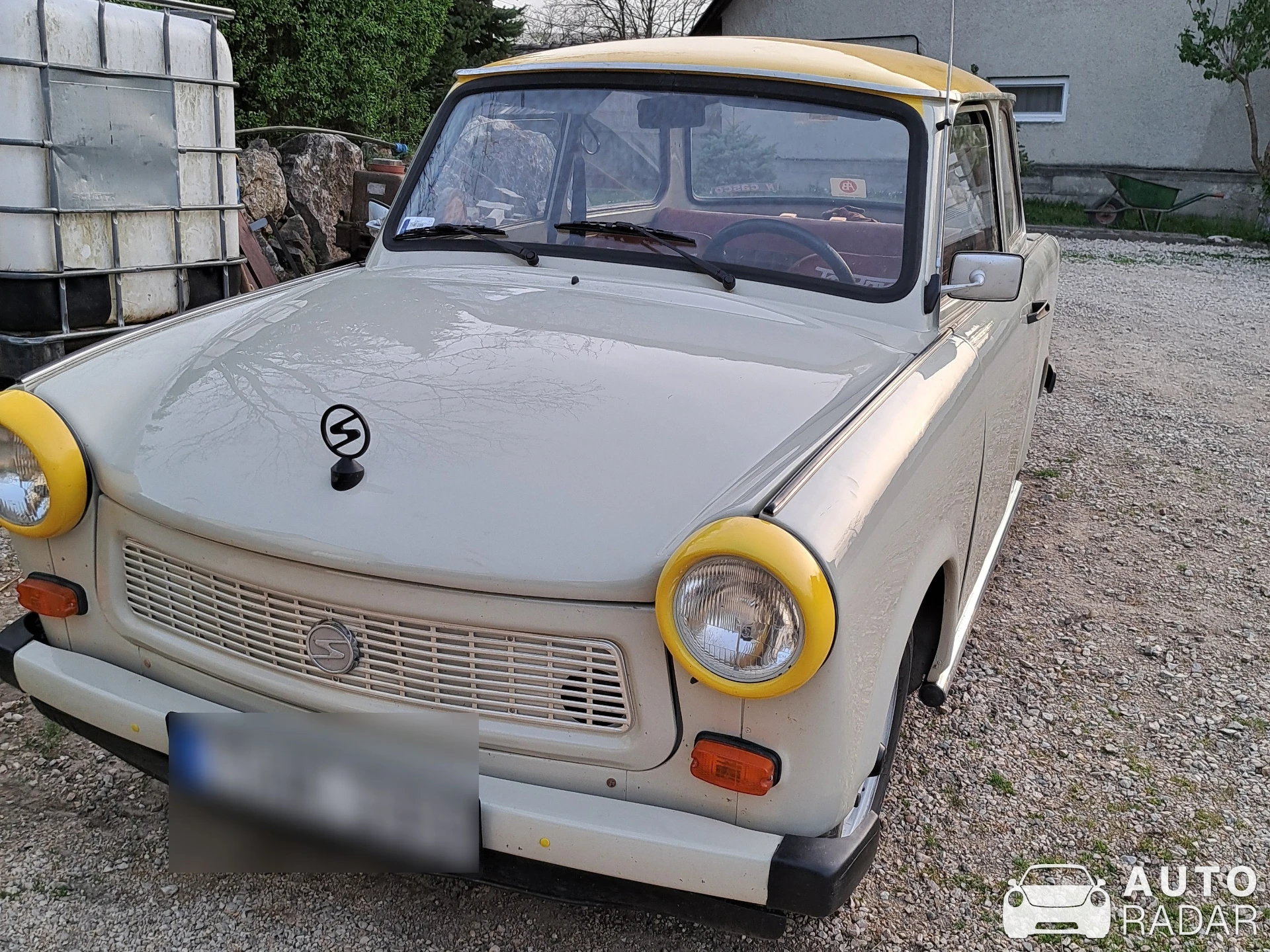 Trabant 601 Standard spotted in Súr