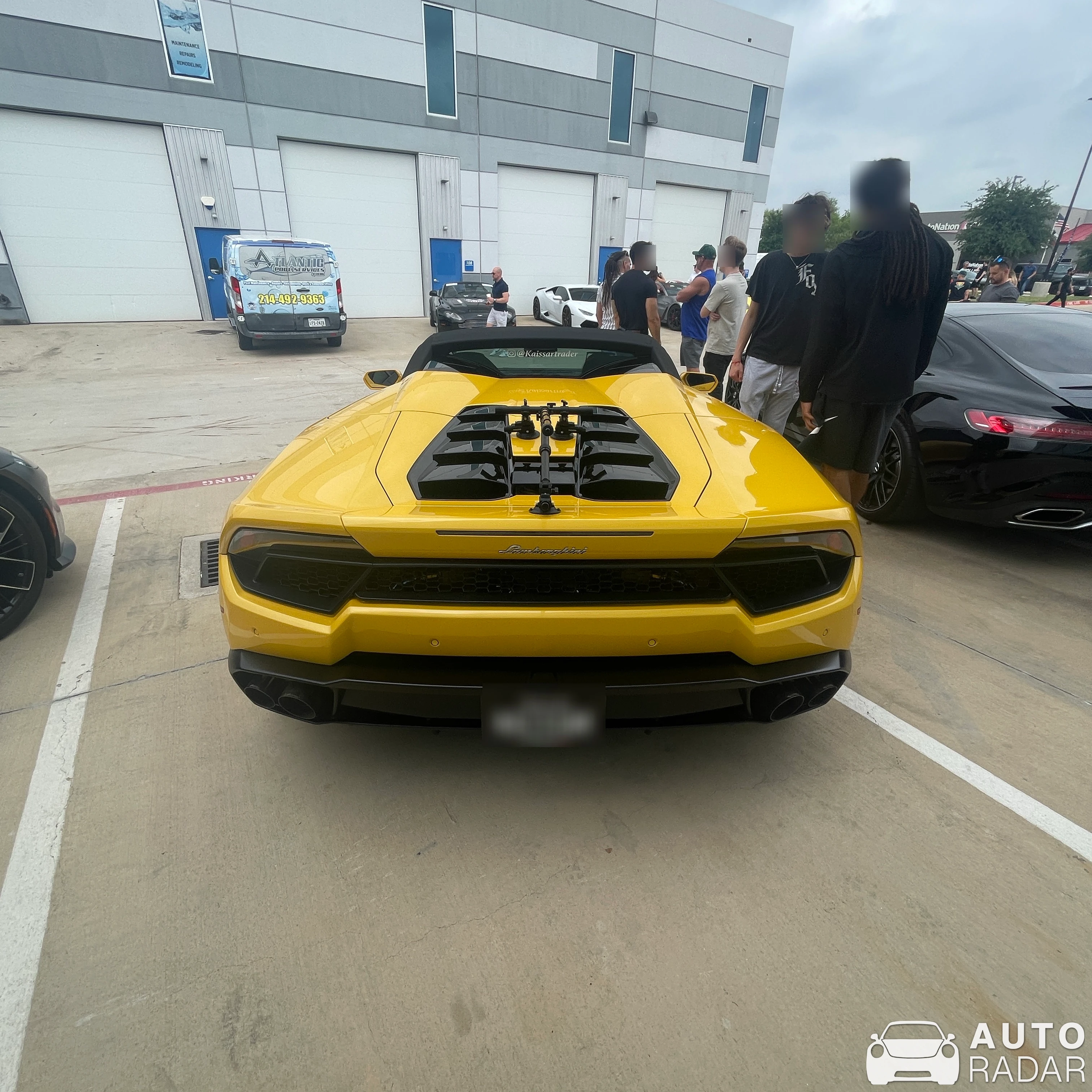 Lamborghini Huracán LP580-2 Spyder spotted in Plano