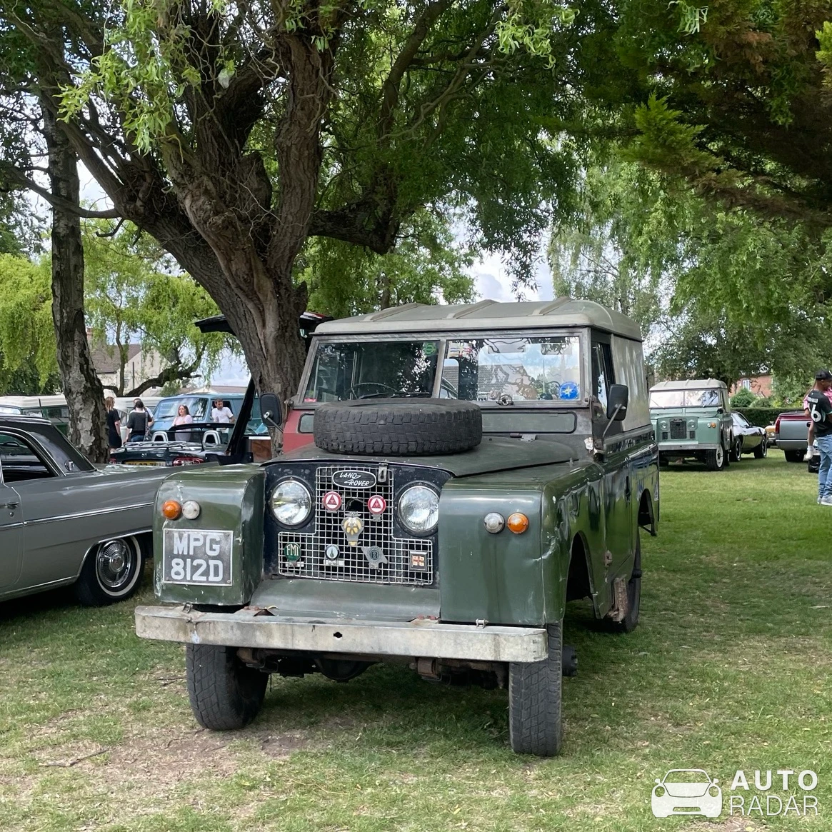 Land Rover Range Rover Series 1 spotted in Pinchbeck