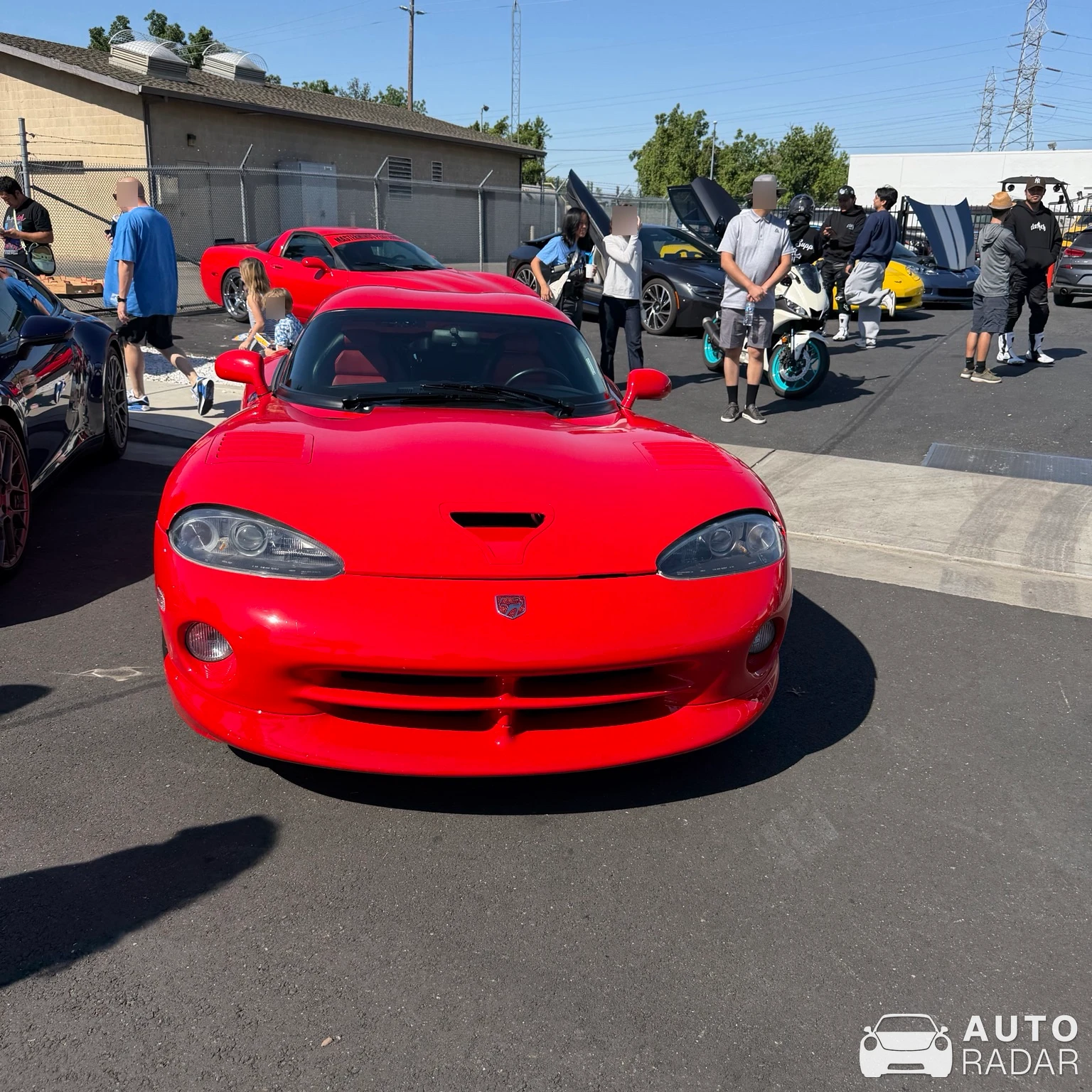 Chrysler Viper RT/10 1992 spotted in Sacramento